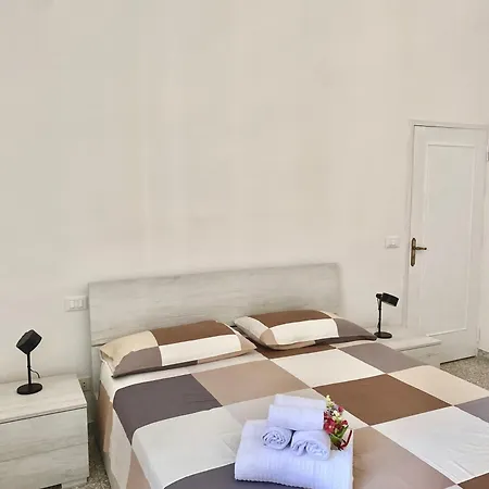 아파트 Casa Adorna *