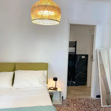Casa Adorna 아파트 쿠프라마리티마