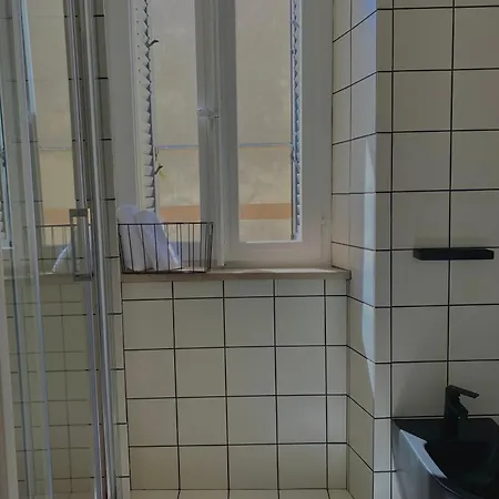 Casa Adorna 아파트